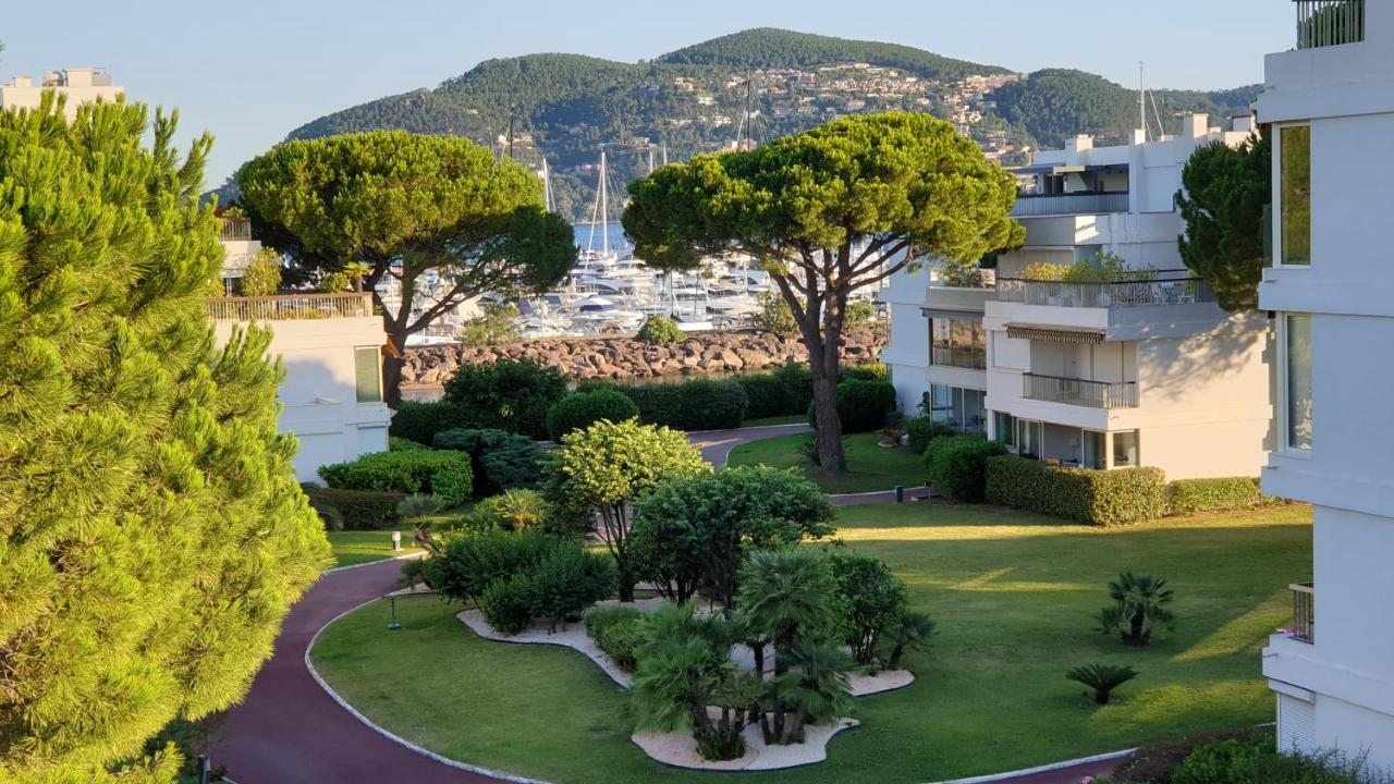 Garden And Beach Sea View Apartment Cannes Mandelieu Eksteriør bilde