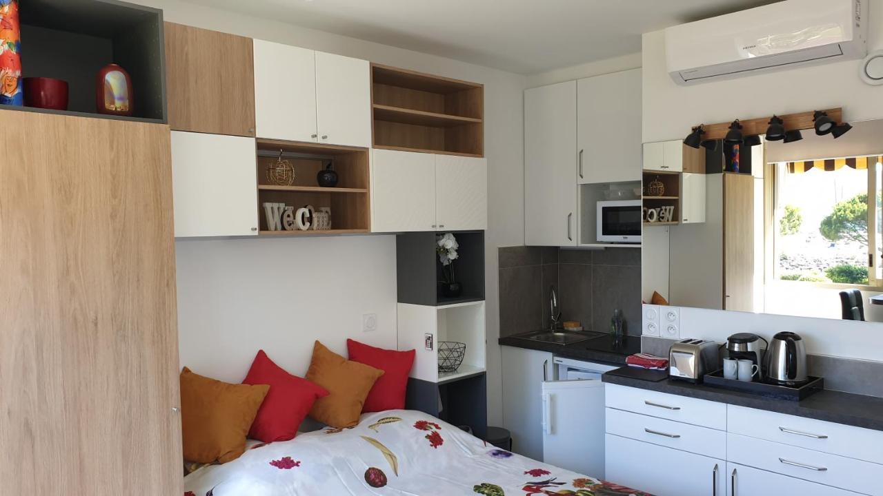 Garden And Beach Sea View Apartment Cannes Mandelieu Eksteriør bilde